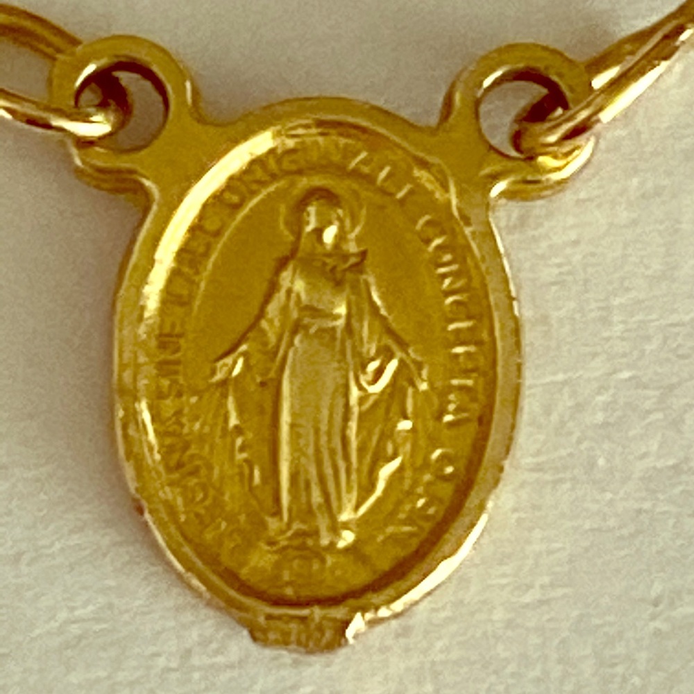 Gold necklace